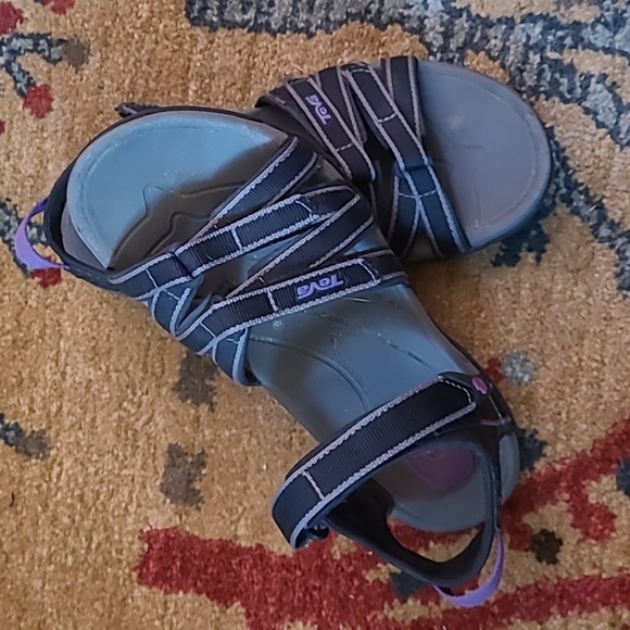 Teva Sandals - Picture 2 of 5
